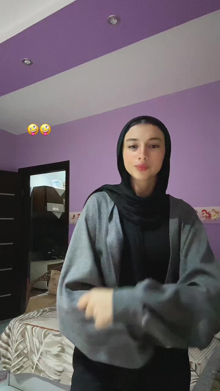 @🍷