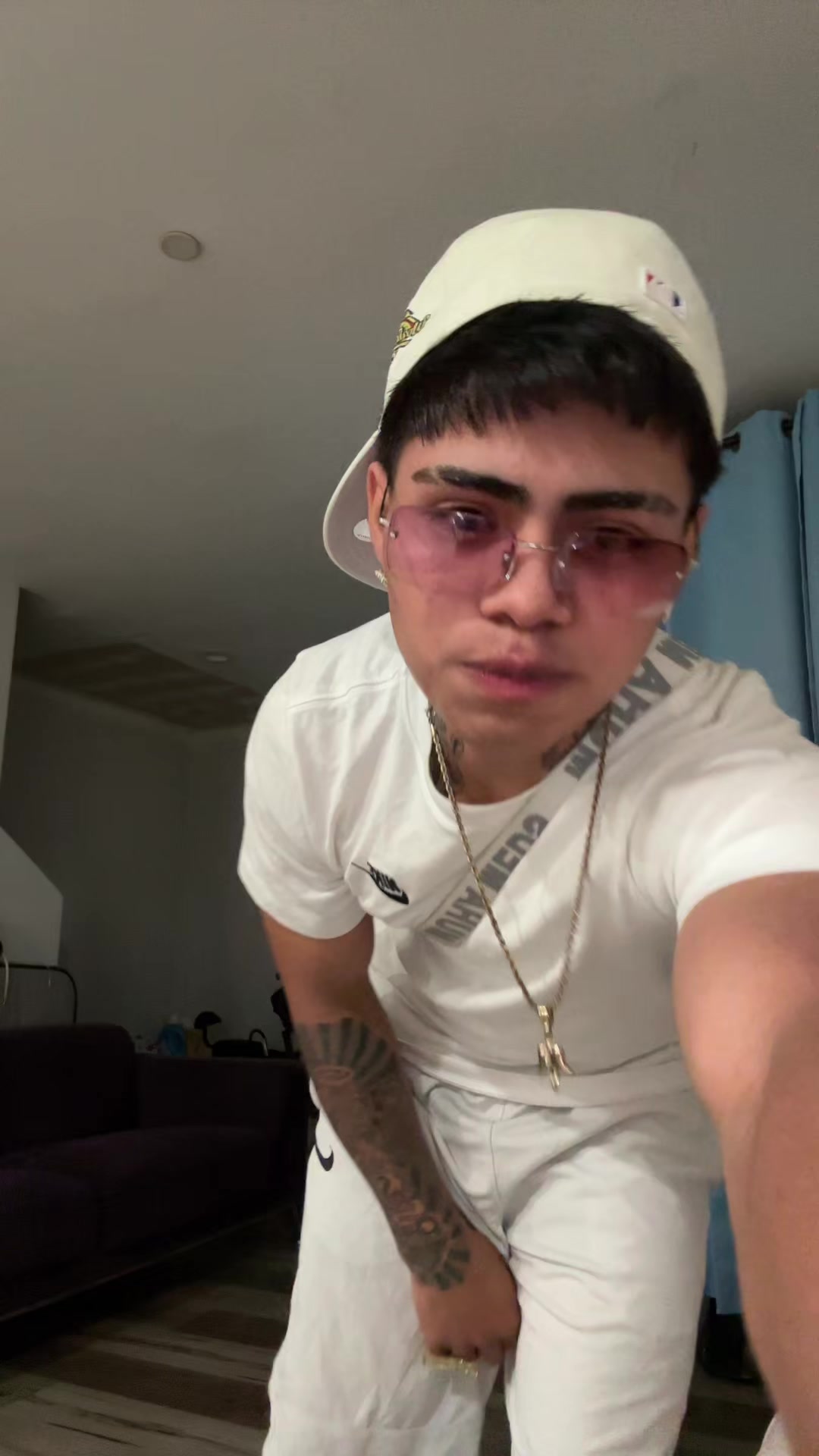 @Castro.gt21