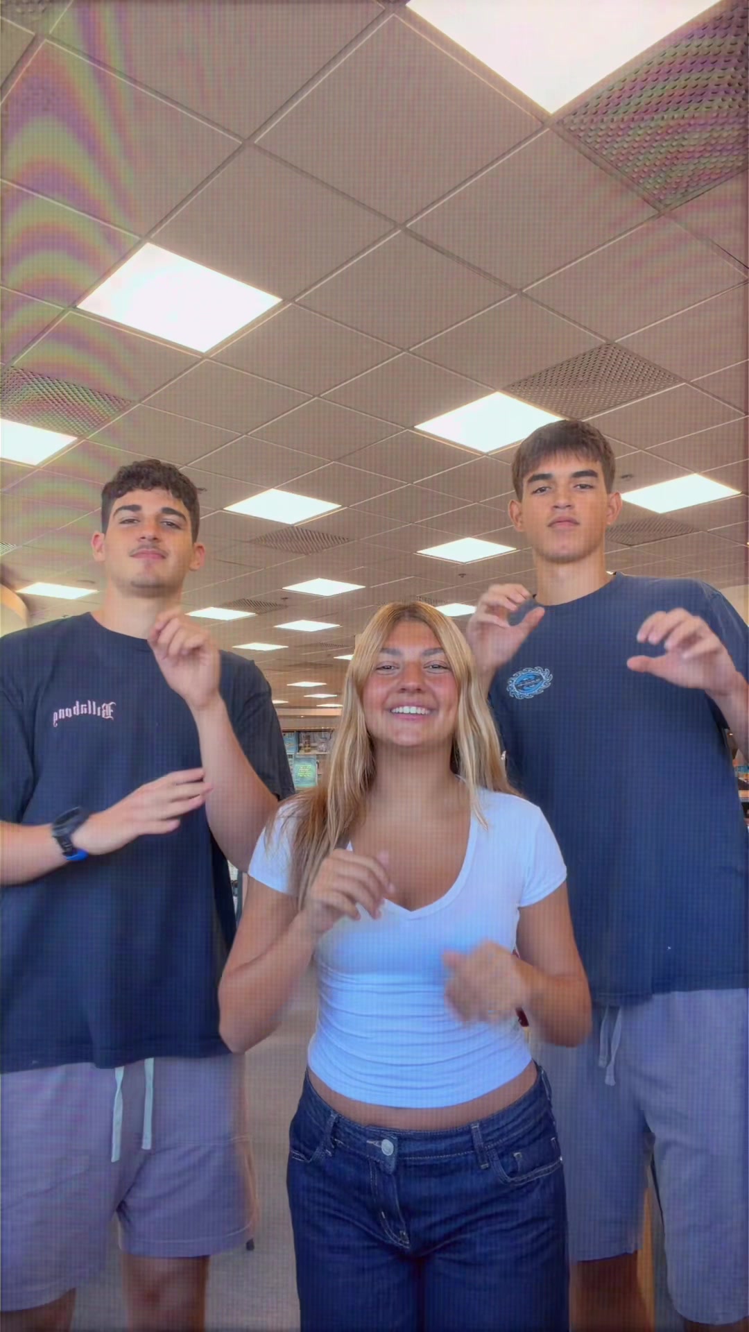 @בנות שכבג אפיק 🧞&zwj;♀️