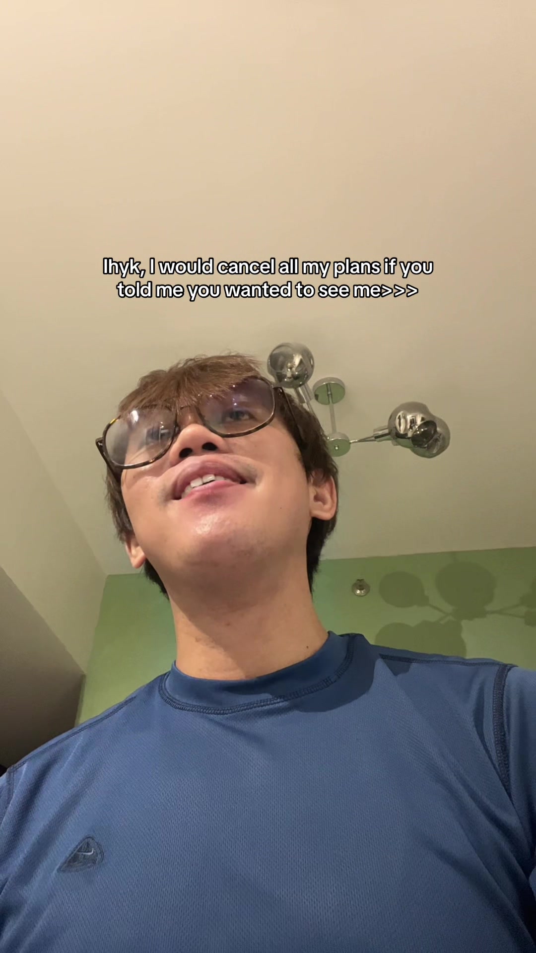 @dee🦋