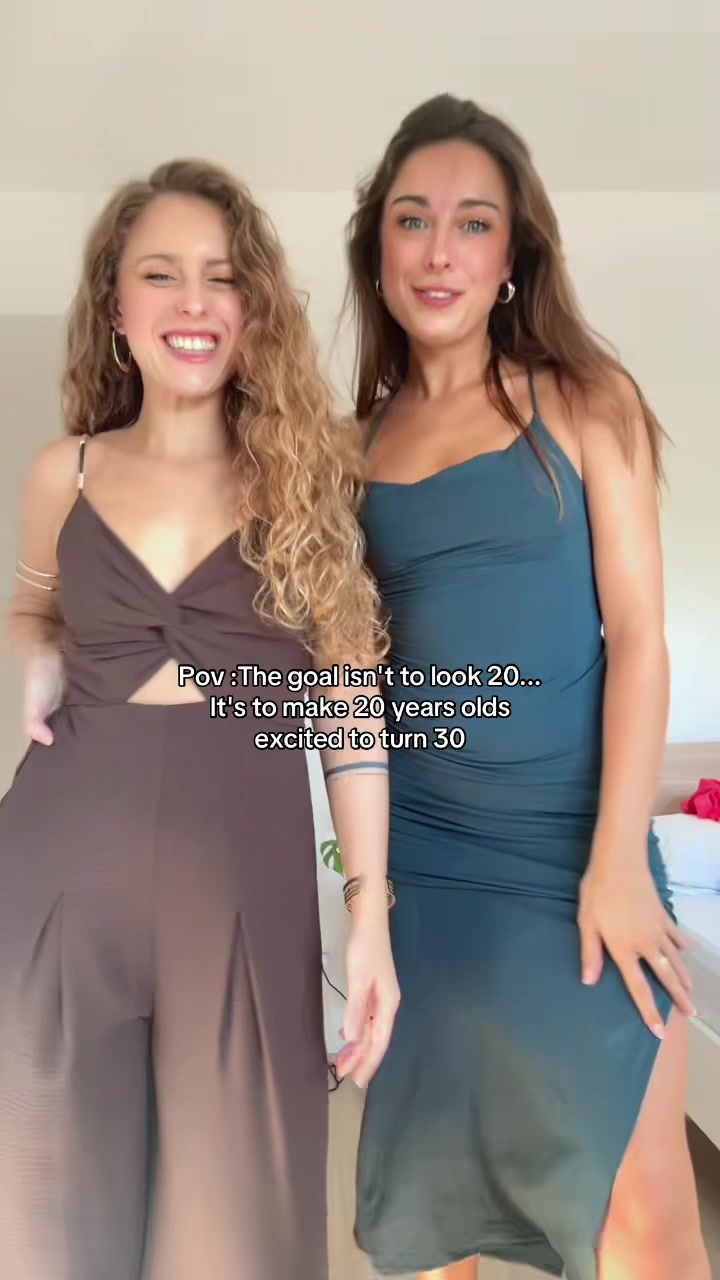@Angélique.