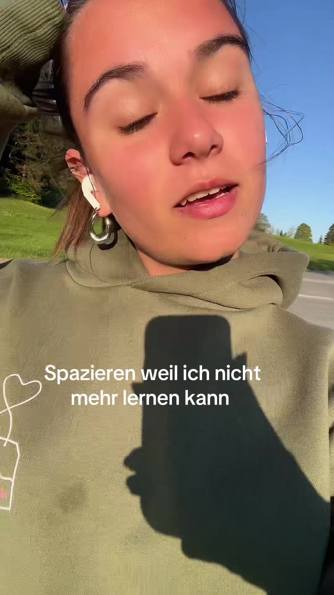 @nele:(: