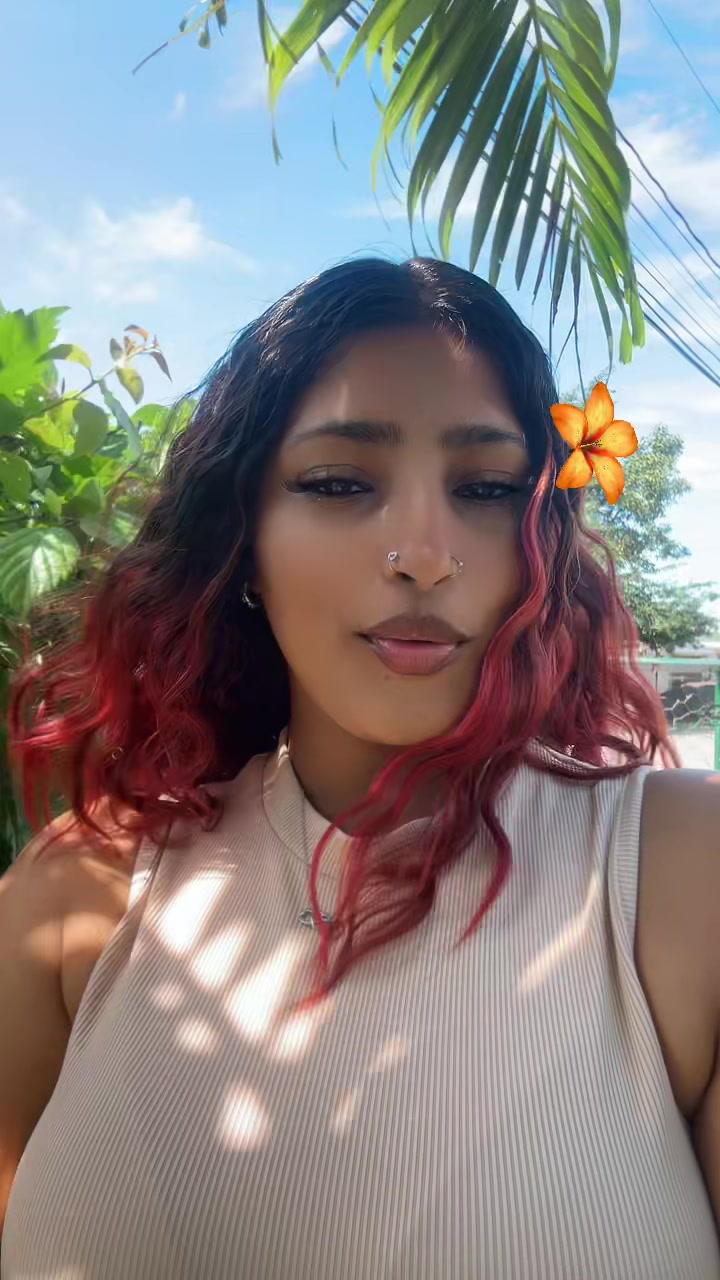 @SHANI🌻🇯🇲