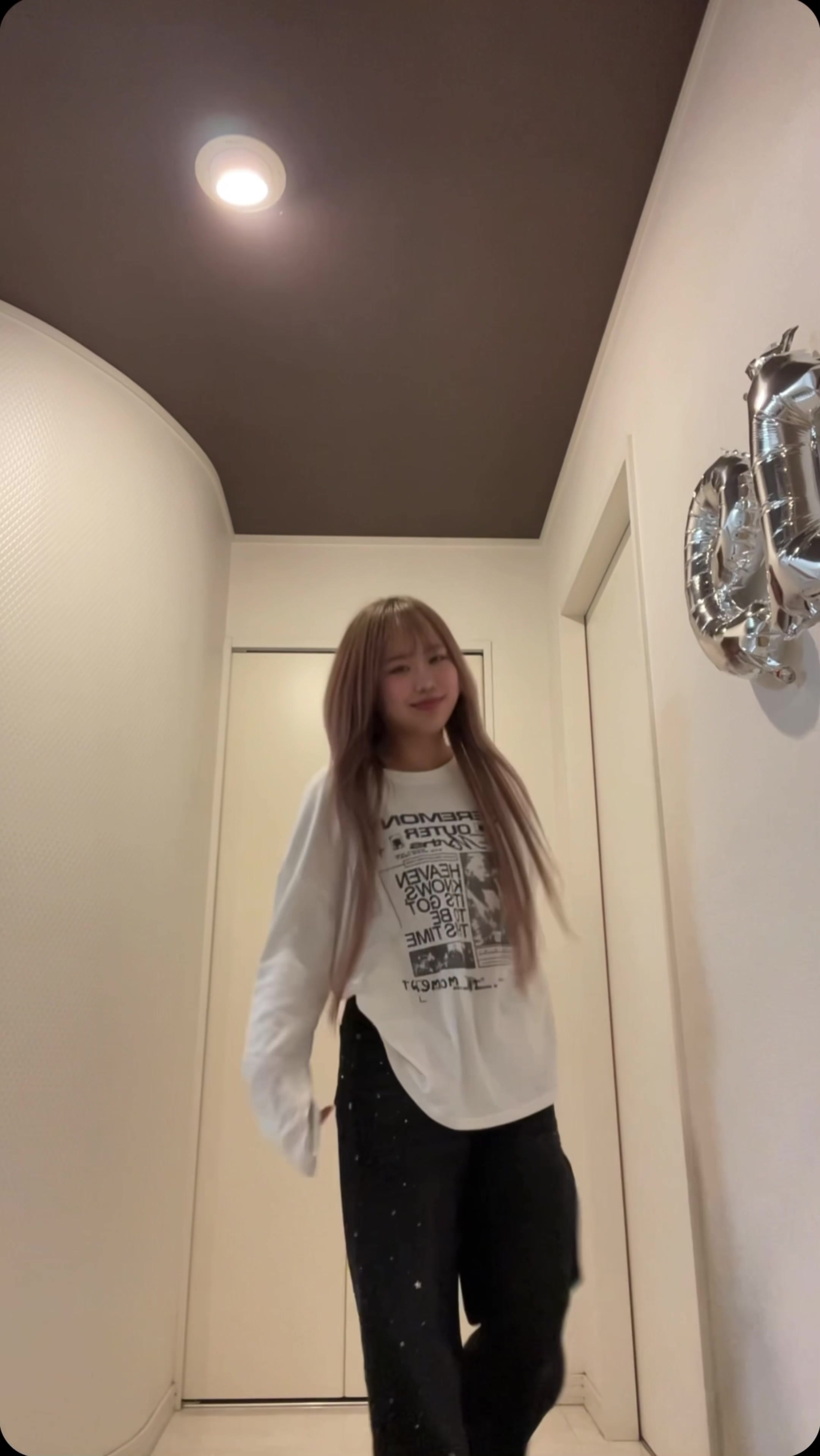 @玲