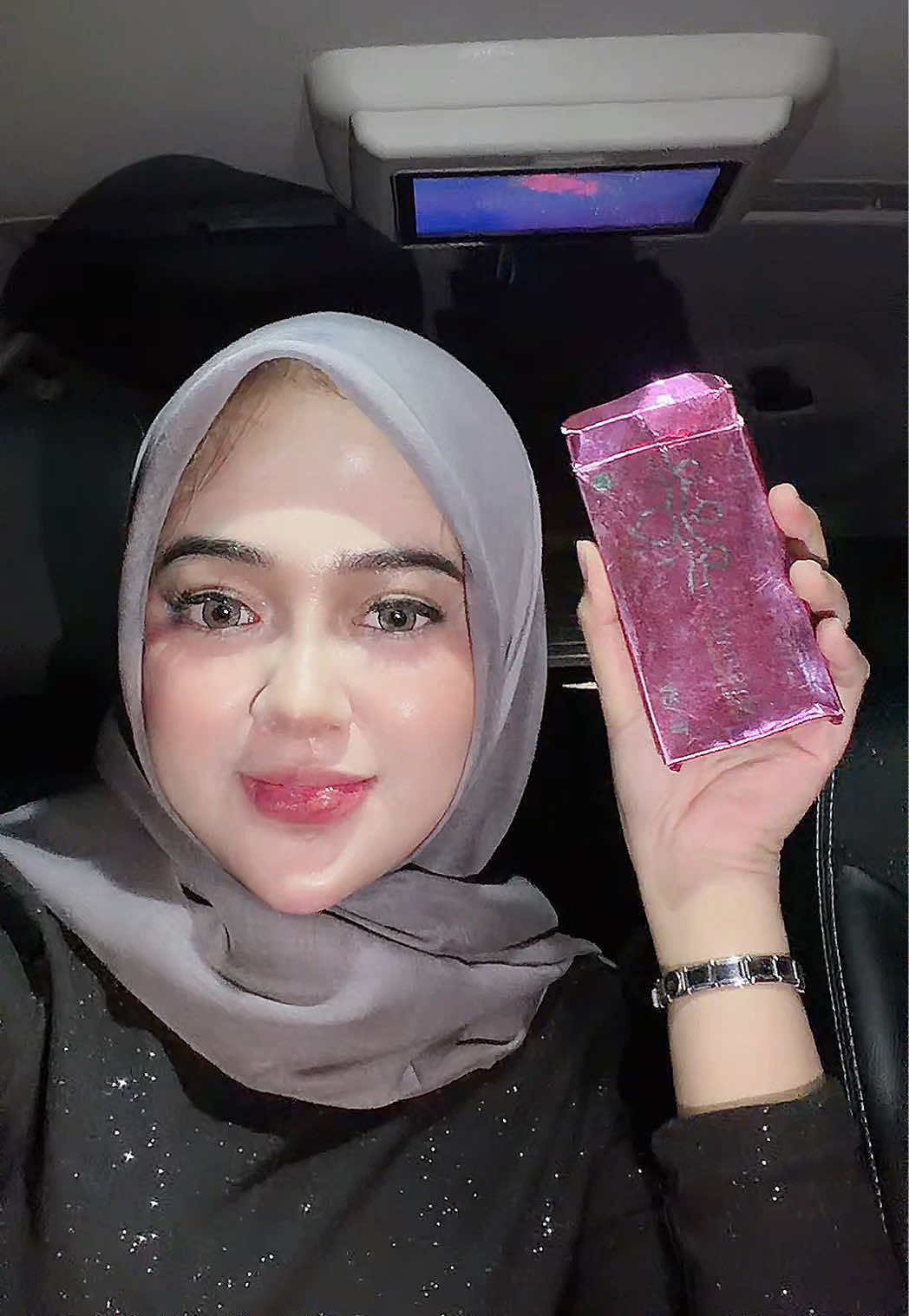 @Cewek Maduraa