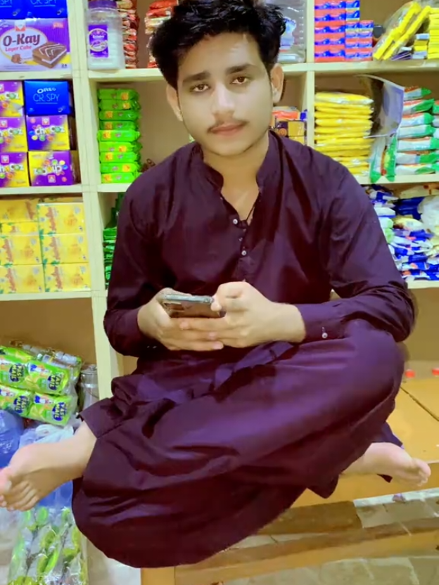 @ڪيلاش چيلاڻي