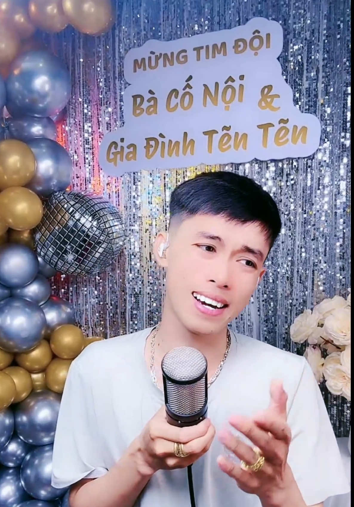 @Lâm li o Tẽn Tẽn