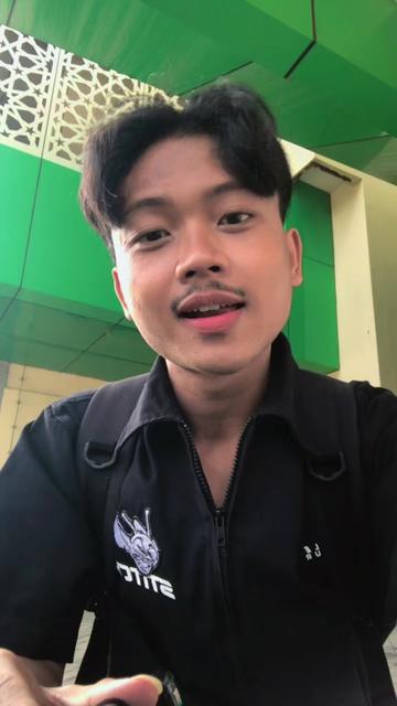 @Inisial F 👾