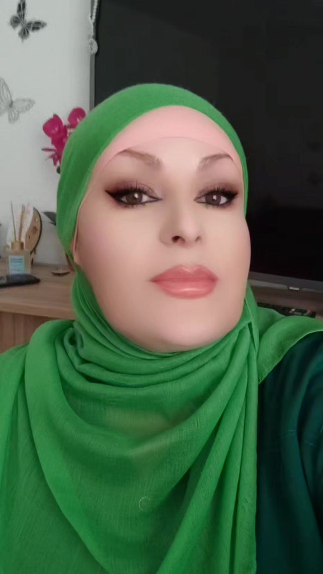 @Z&uuml;mr&uuml;t 🌹🍀