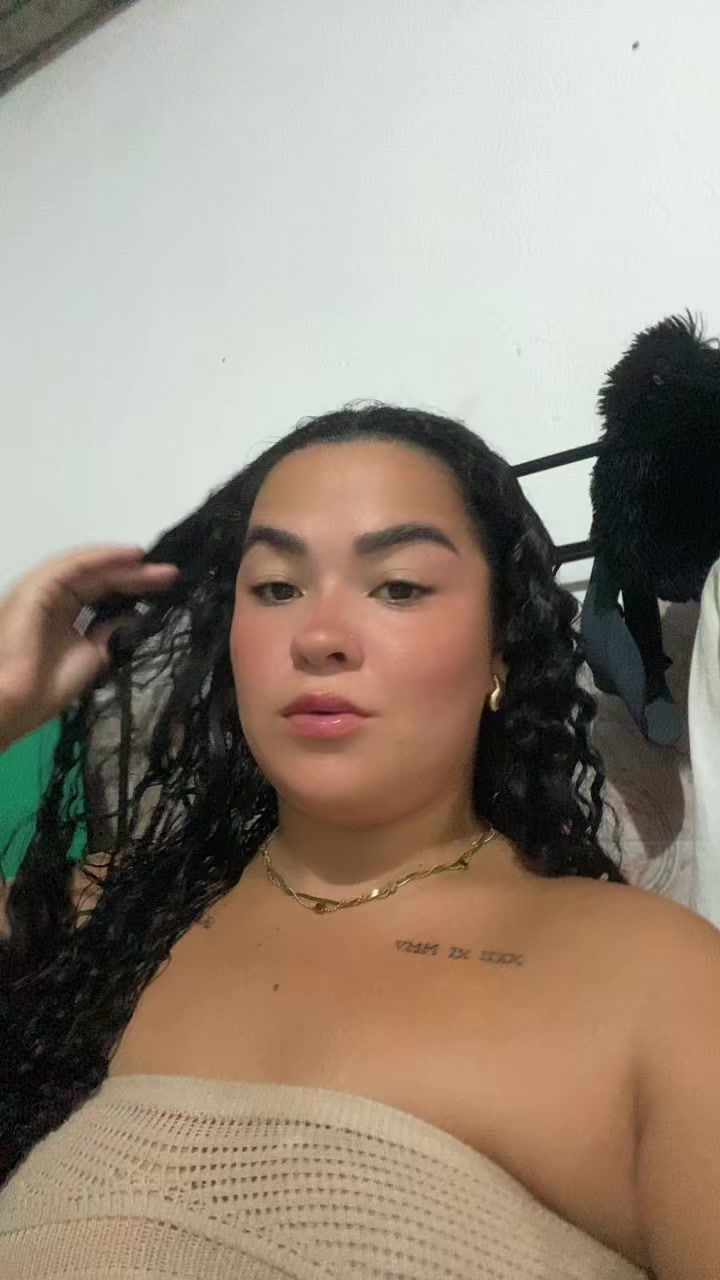 @isadoraaisha_
