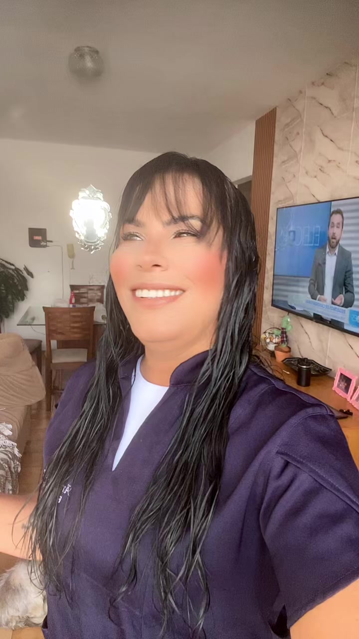 @Aneli Bezerra a coroa 👑
