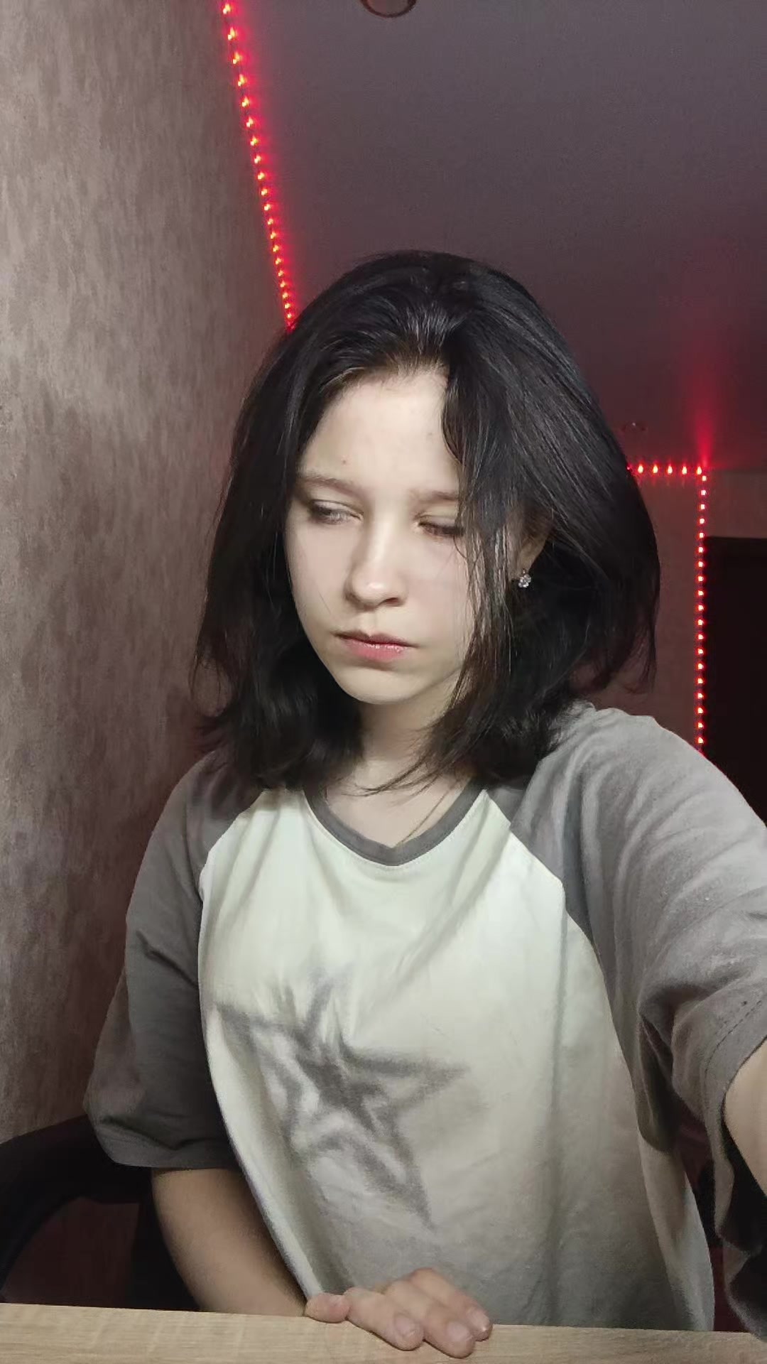 @vrysa