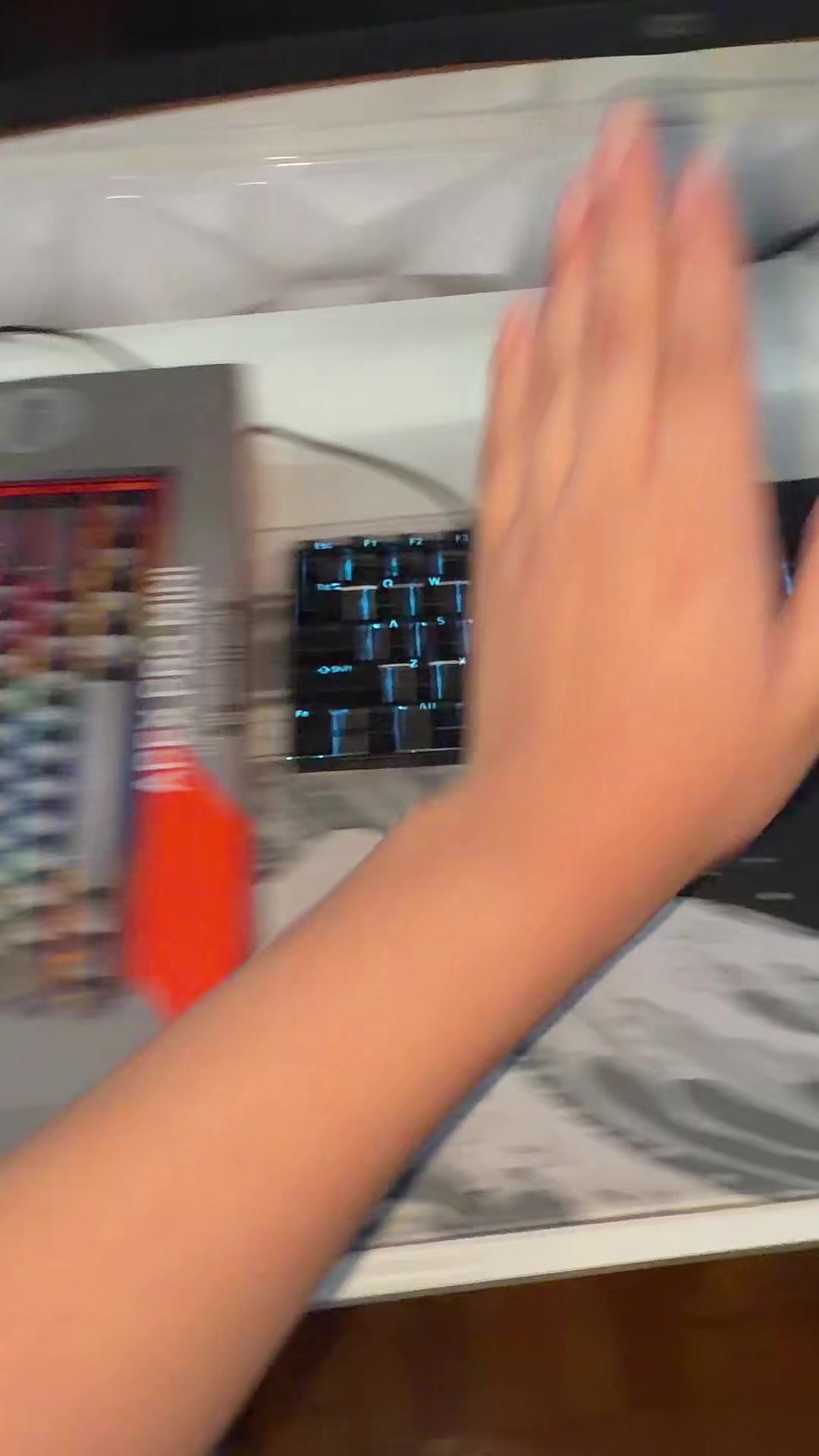 @ISAAX | TECH