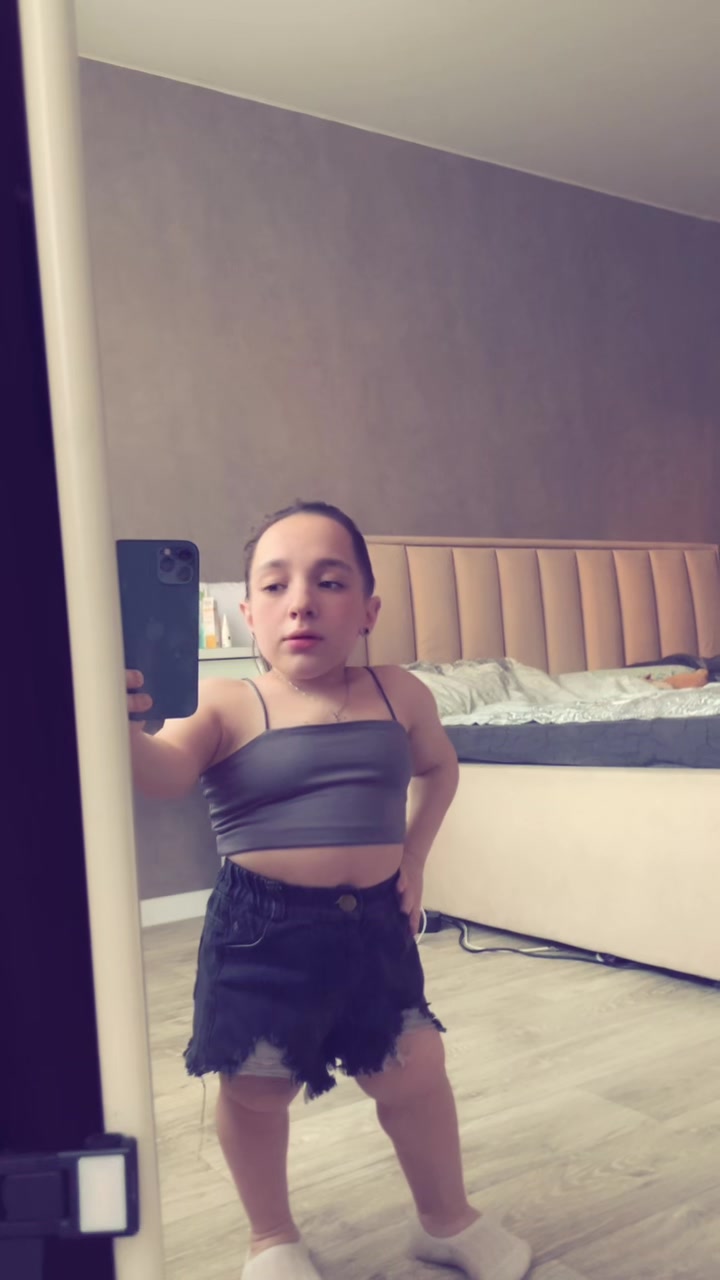@𝓟𝓸𝓵𝓲𝓷𝓪