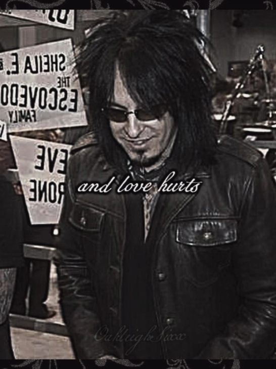 @𝓛𝓮𝓲𝓰𝓱🎸