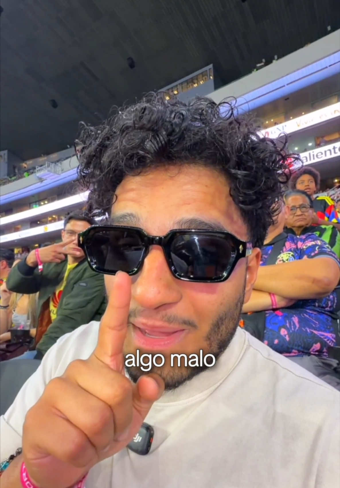 @Islas Vlogs