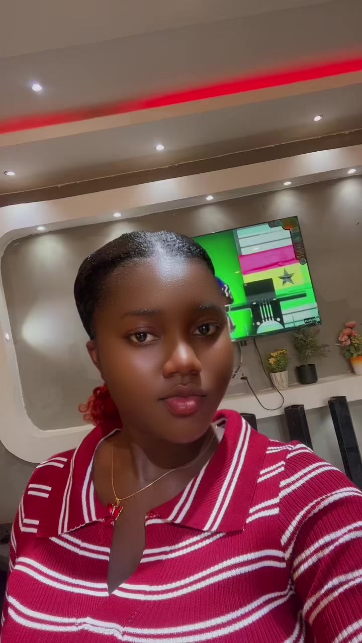@Um~❤️sexyYhaar💕