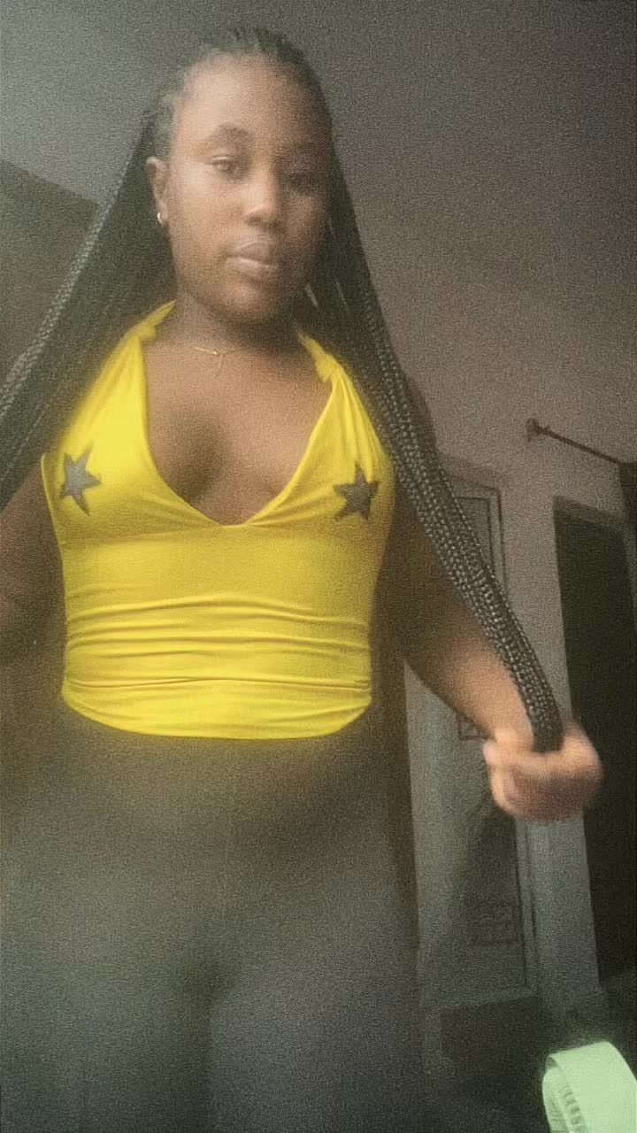 @Adannaya ✂️🧵🪡