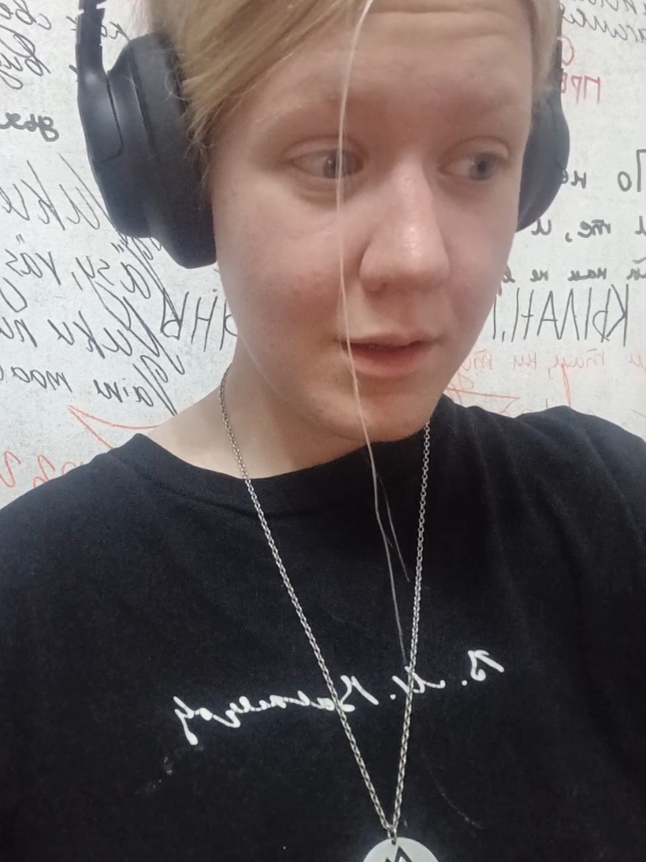 @gr&aring;tepil🇷🇺@
