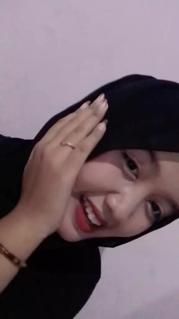 @سنتيا سرى