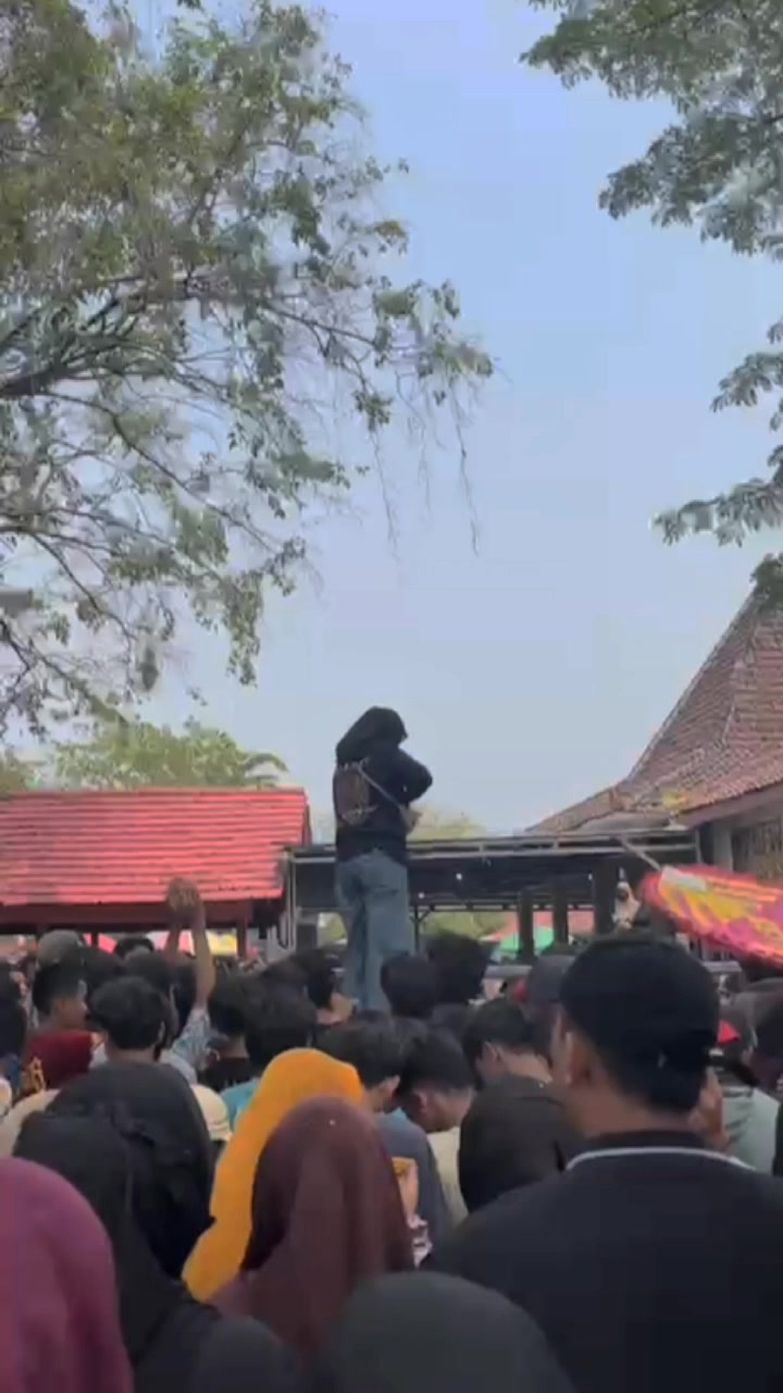@Pangg