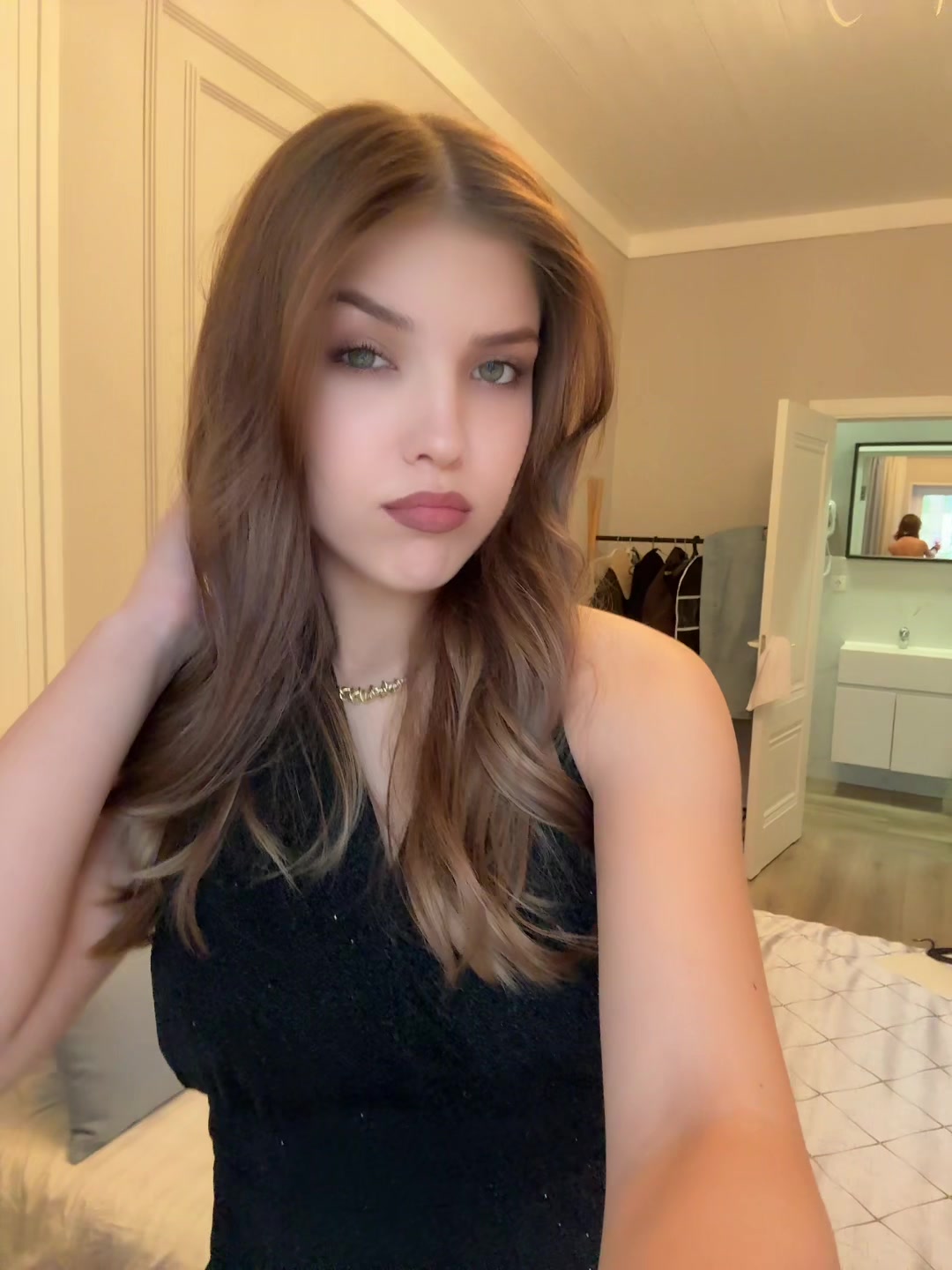 @Alena