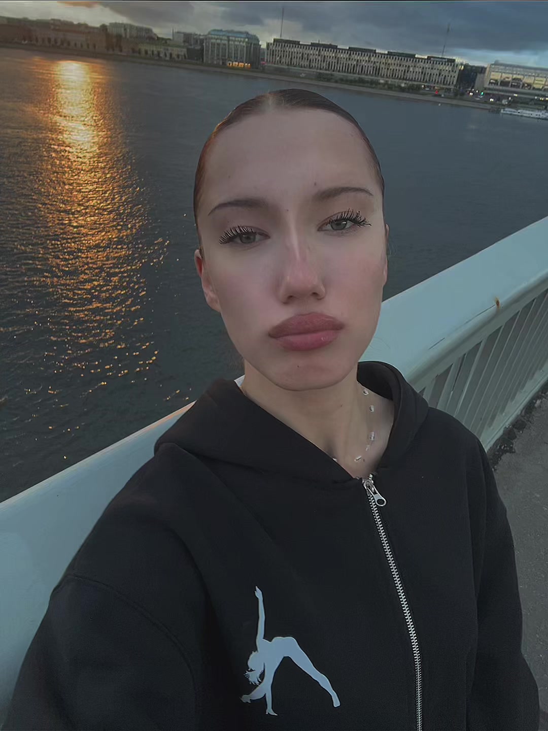 @Тгк:Demushaa @