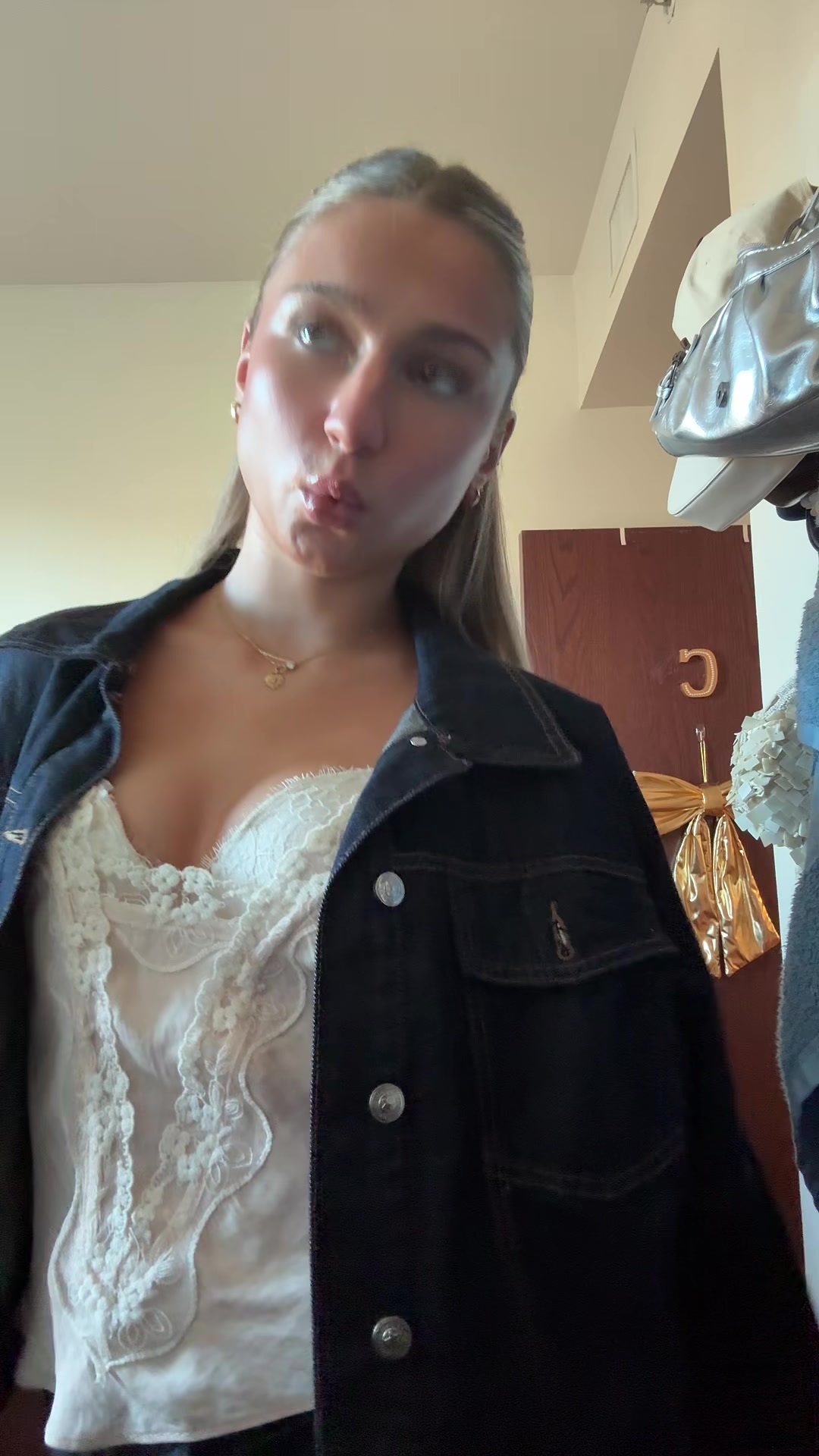 @V