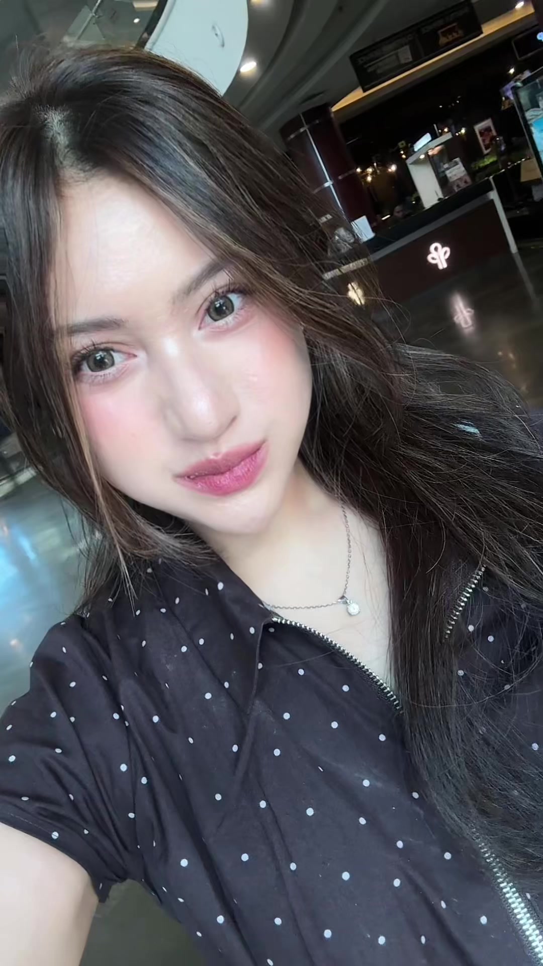 @khanadisya
