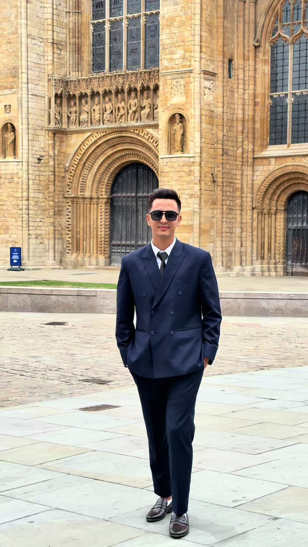 @Zaan🇳🇵🇬🇧