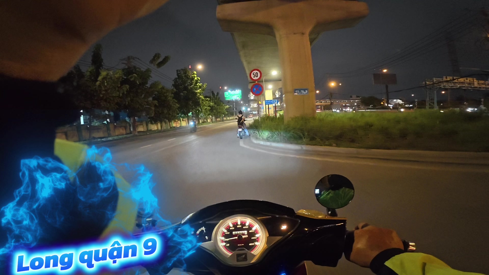 @Long Quận 9