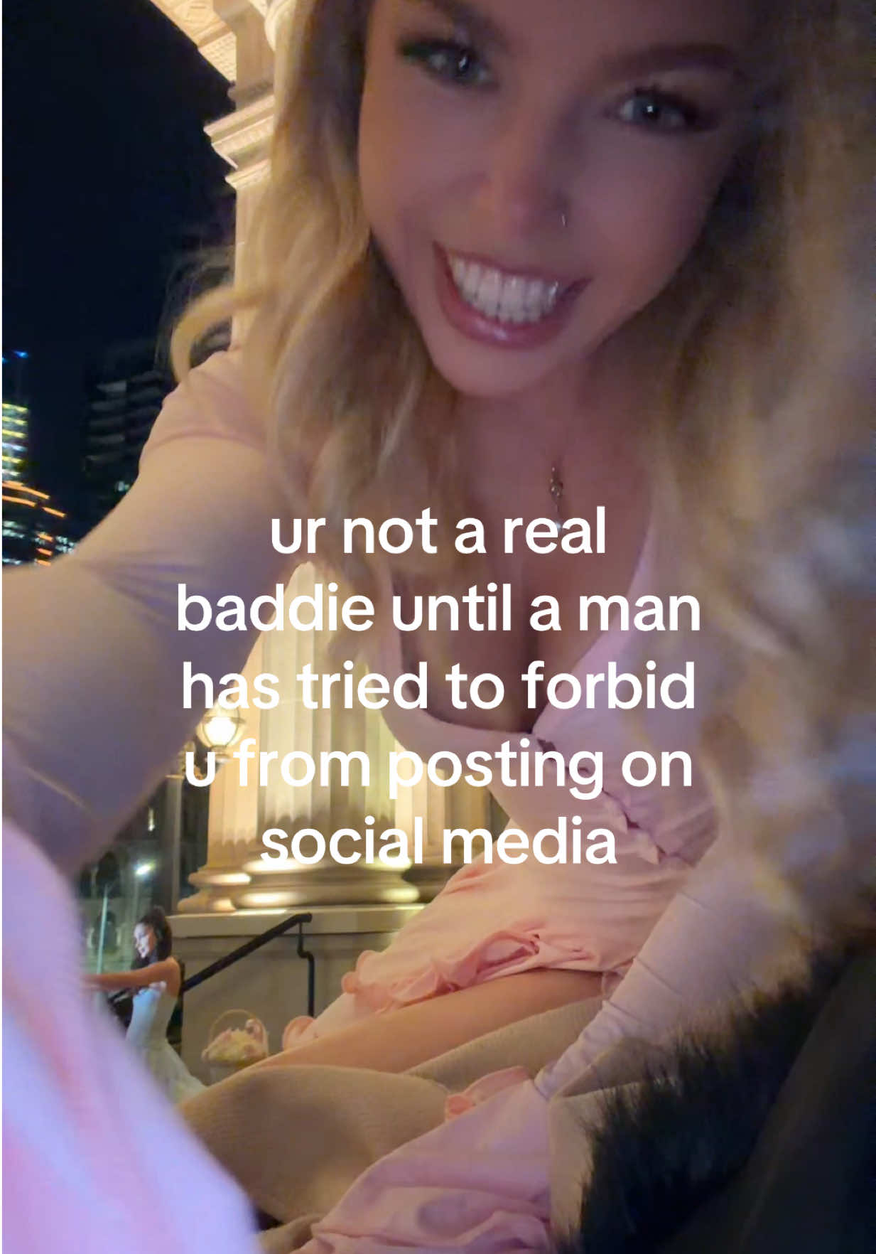 @bimbocityblonde