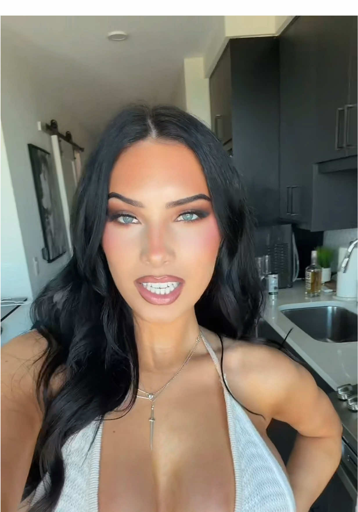 @Elle B