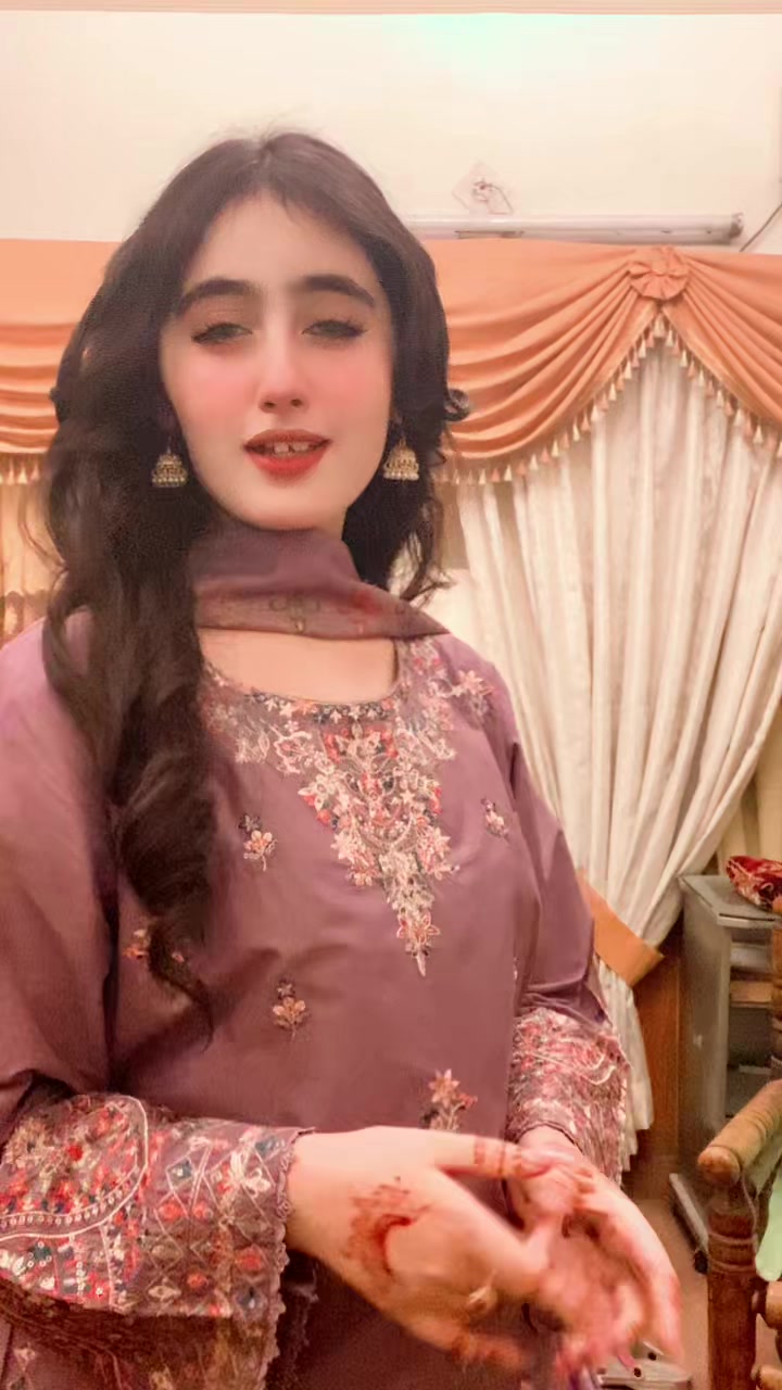 @Laila✨🙈