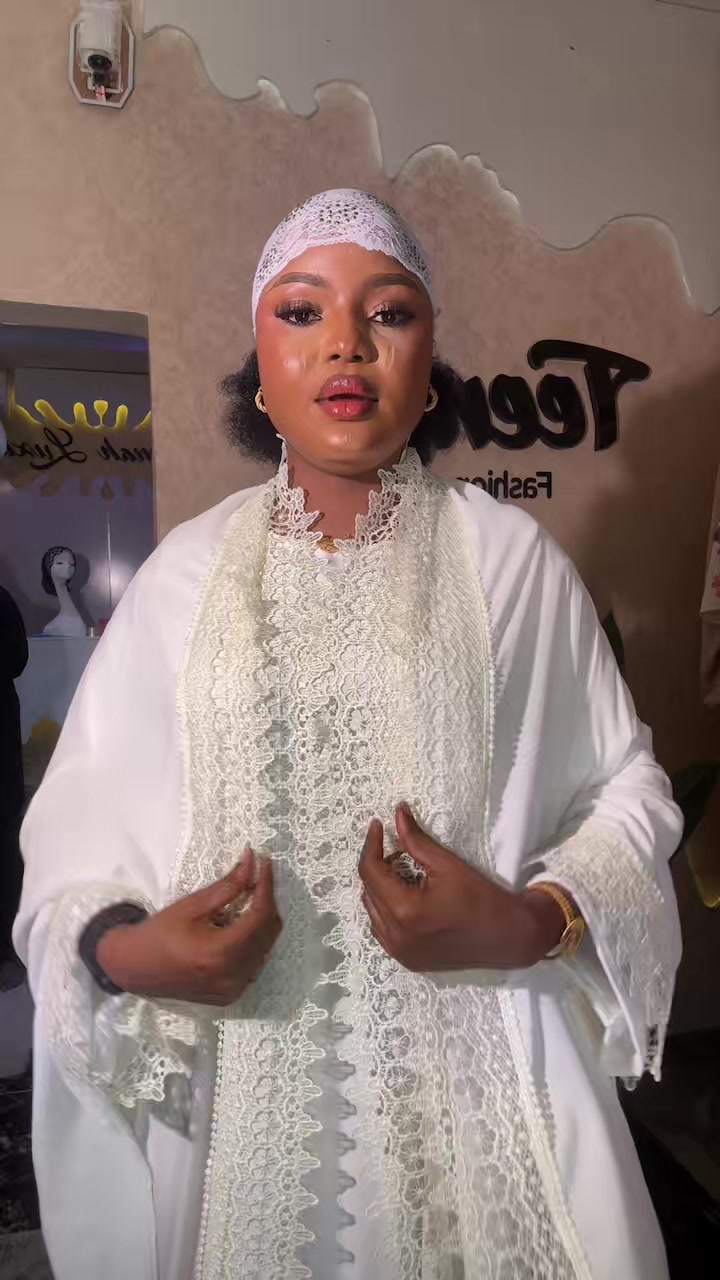 @Luxury Abaya Seller in ilorin