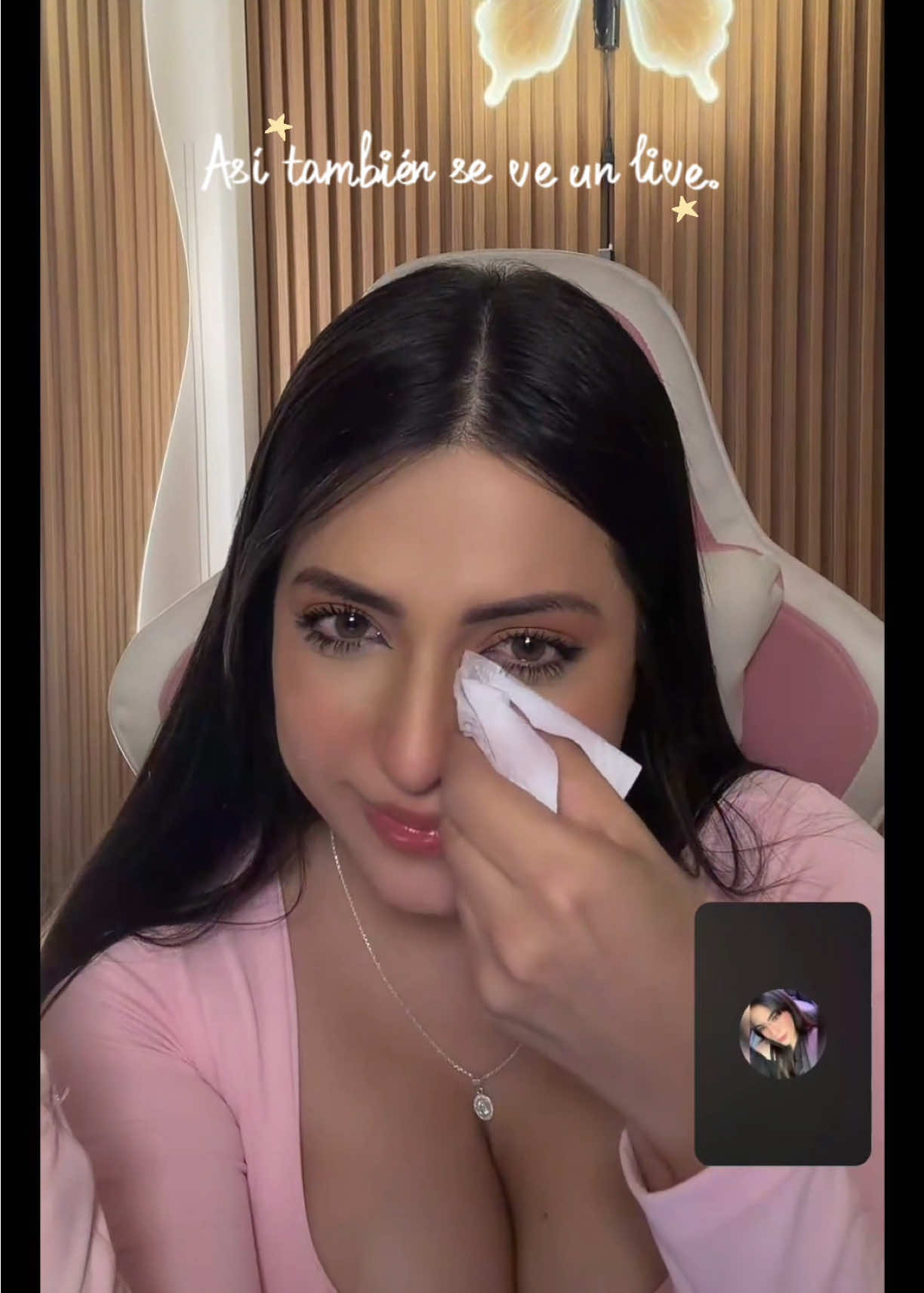 @Ana🦋