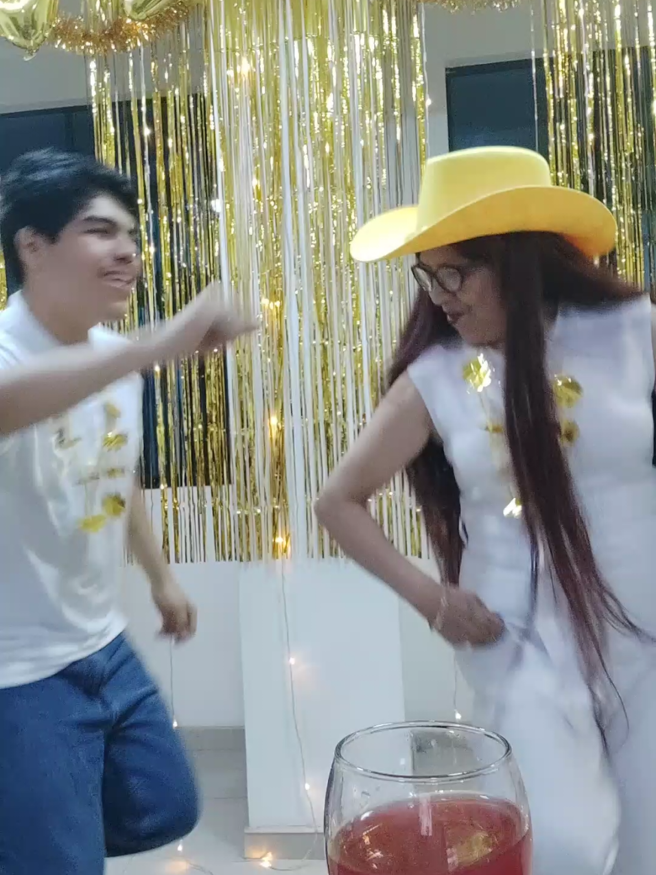 @Aliette Casta&ntilde;eda Sa