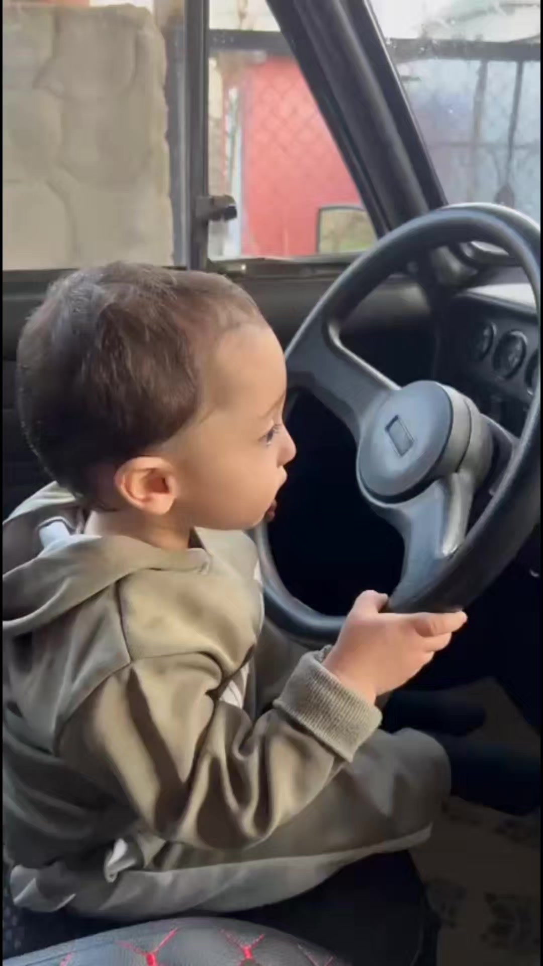 @UĞUR EYVAZOV🥰