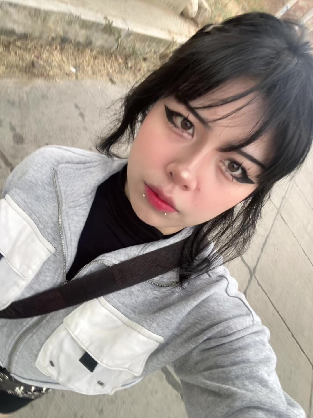 @Lajefa