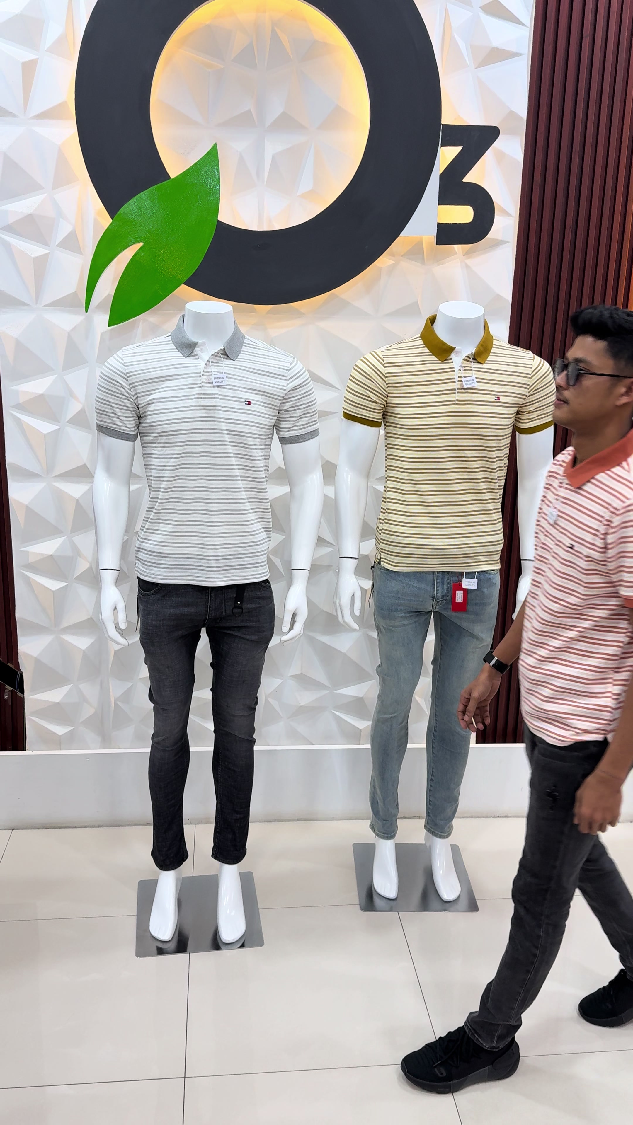 @Ultr4 store