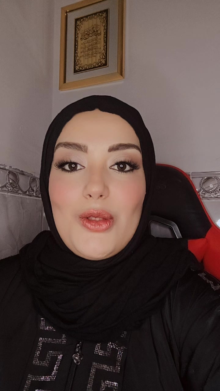 @مروة (وزيرة السعادة)🇩🇿