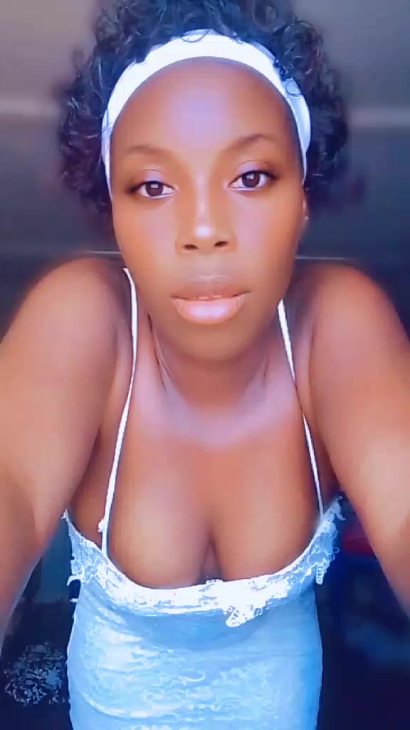 @Mother of twins ❤️😘🌸