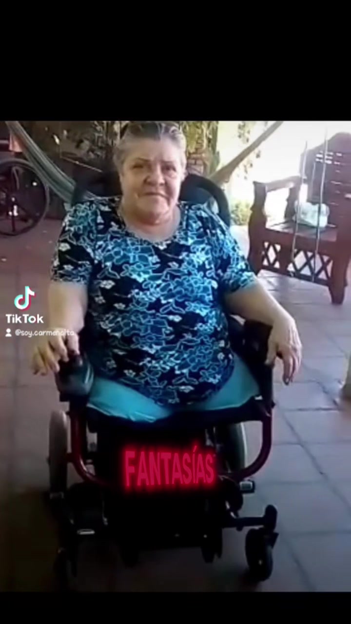 @Carmencita 🕊️🤍