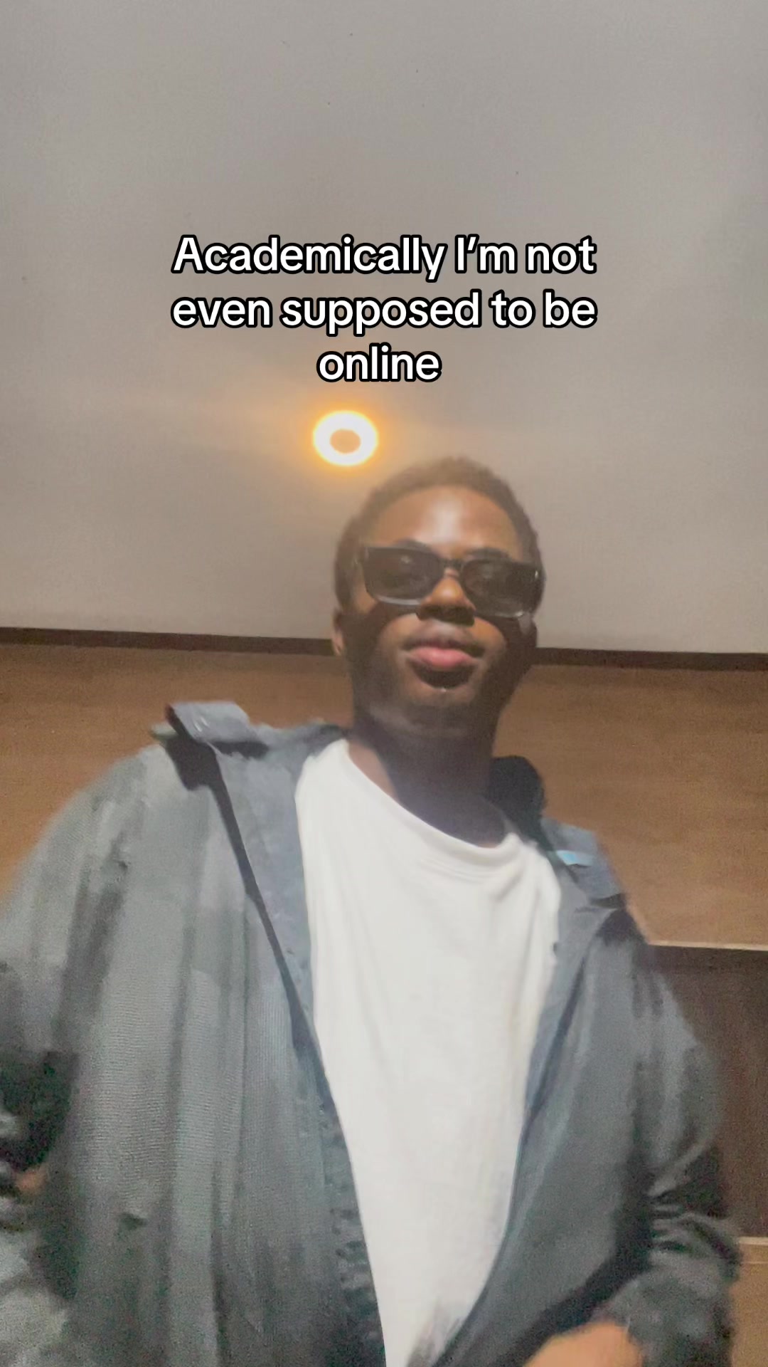 @E B U Z I