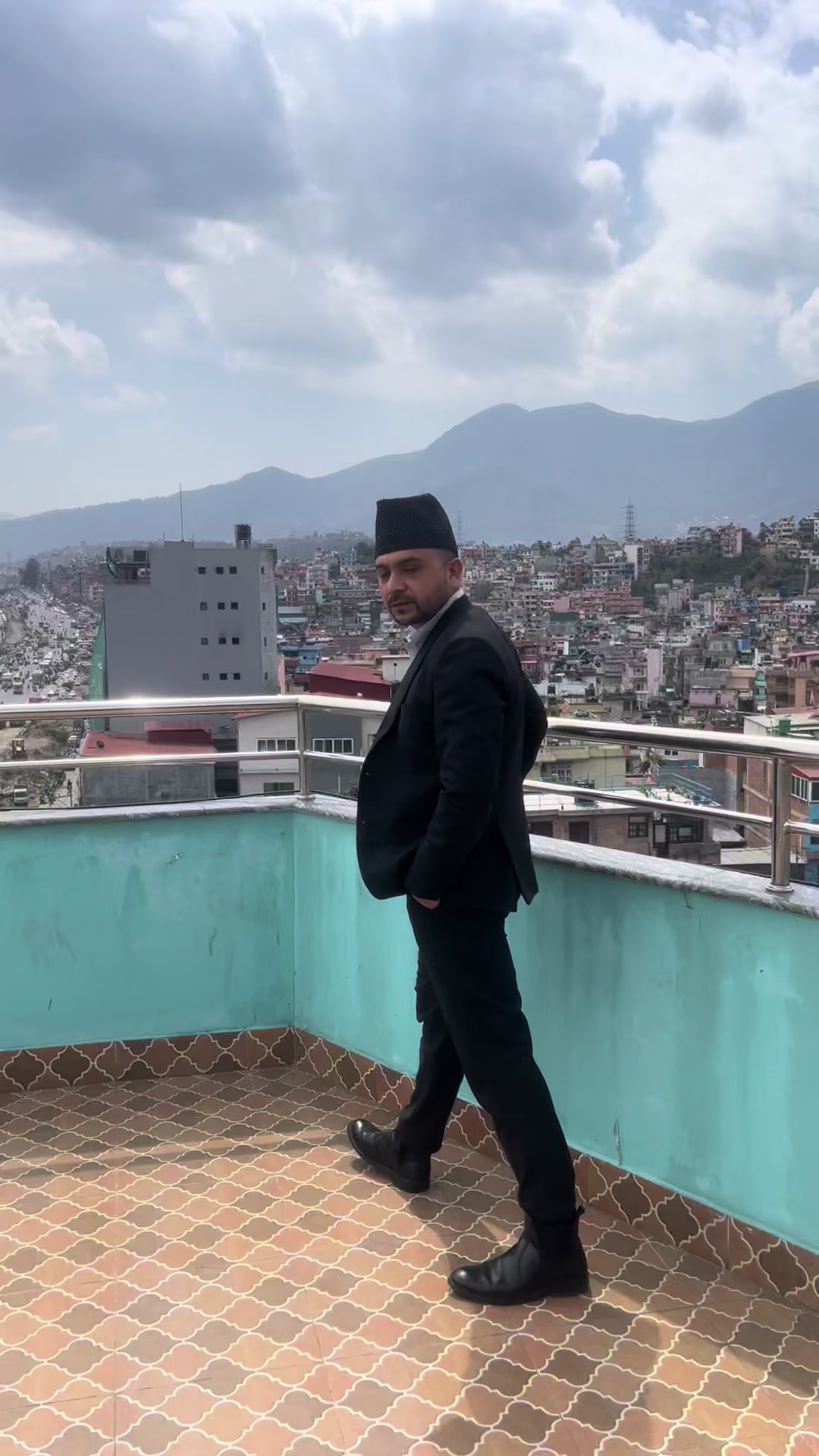 @Rajen Adhikari 🦉