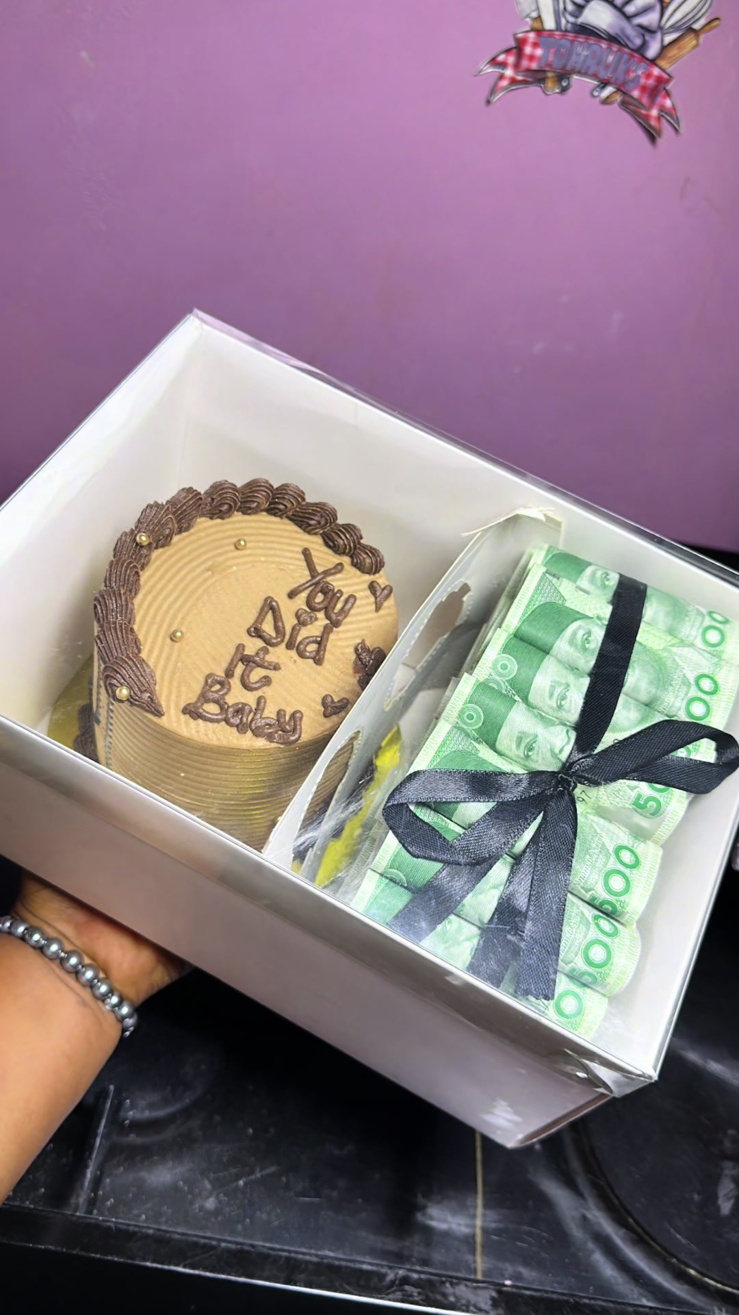 @Tohruks cakes of Ibadan