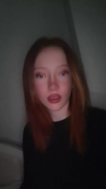 @E,
