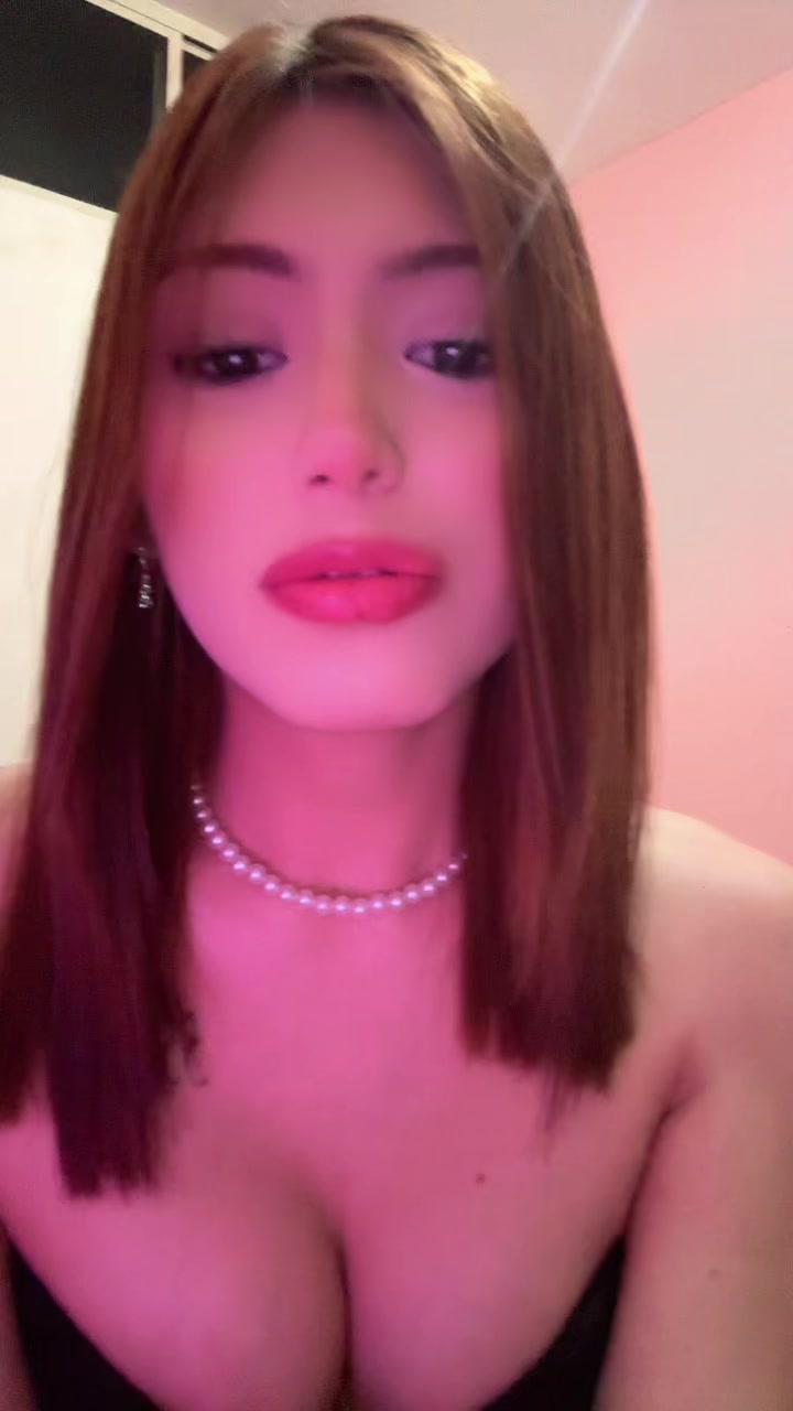 @Isabella