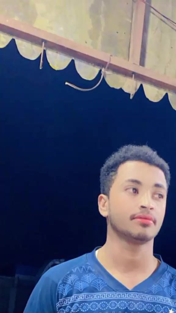 @AsFoo🎭