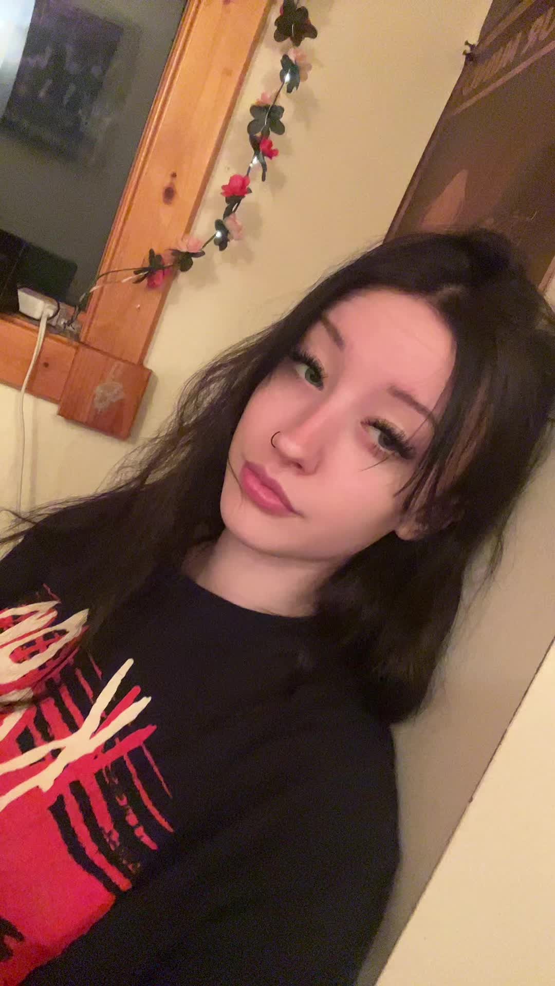 @lo🙂↕️